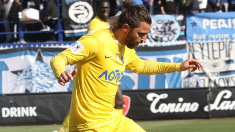 Κάταγμα στον αυχένα ο Φορμίκα