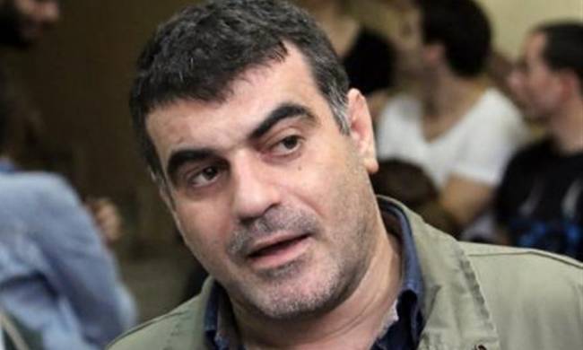 Καλούν τον Βαξεβάνη να πει γιατί αφαίρεσε το όνομα του Κοντομηνά από τη λίστα Λαγκάρντ