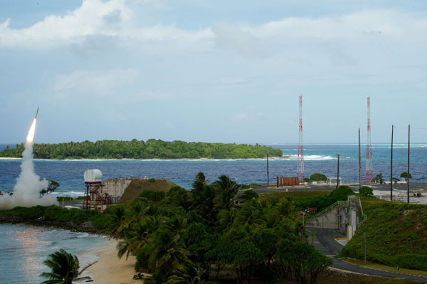 Αναβλήθηκε πυραυλική δοκιμή στις ΗΠΑ