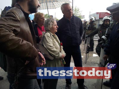ΒΙΝΤΕΟ – Η Ελένη Γερασιμίδου στο αστυνομικό μέγαρο Θεσσαλονίκης