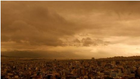 Αφρικανική σκόνη κάλυψε το Ηράκλειο