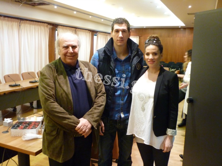 ΦΩΤΟ-Παντρεύτηκε ο Διαμαντίδης