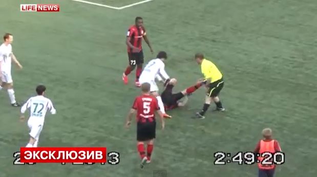 BINTEO-Eπόπτης “χούλιγκαν” επιτίθεται σε παίκτη