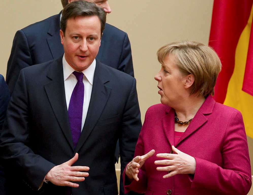 Ο Κάμερον θα πιέσει τη Μέρκελ