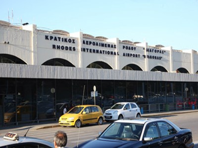 Τους συνέλαβαν πριν απογειωθούν