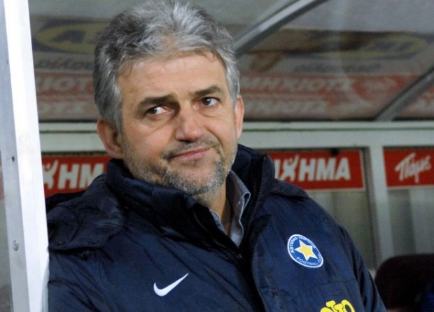 Ανανέωσε για δύο χρόνια ο Τσιώλης