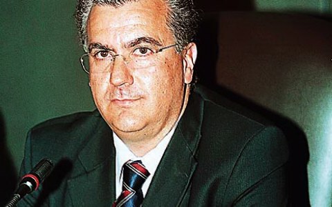 «Θα κλείσουν 60.000 επιχειρήσεις»