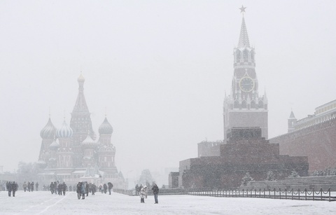 Μόσχα:Καλυμμένη με 65 εκατοστά χιονιού