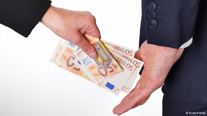 Επίορκοι σε… σκίτσα