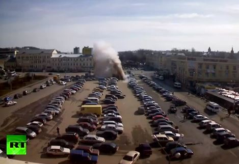 ΒΙΝΤΕΟ-Ο δρόμος έγινε … συντριβάνι!