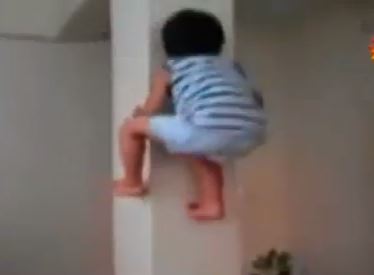 BINTEO-Ο γιος του …Spiderman!