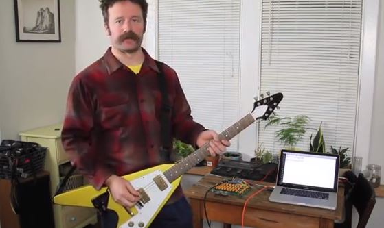 ΒΙΝΤΕΟ-Η κιθάρα που στέλνει e-mail!