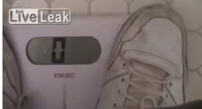 BINTEO-Στην θέση του θα ανεβαίνατε στη ζυγαριά;