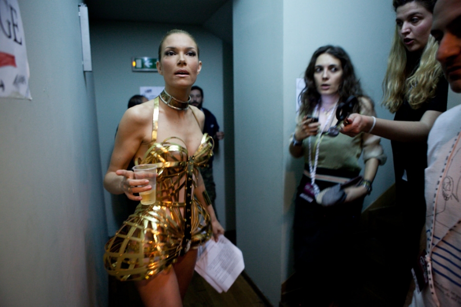 ΦΩΤΟ-Η Καγιά στα παρασκήνια του Madwalk