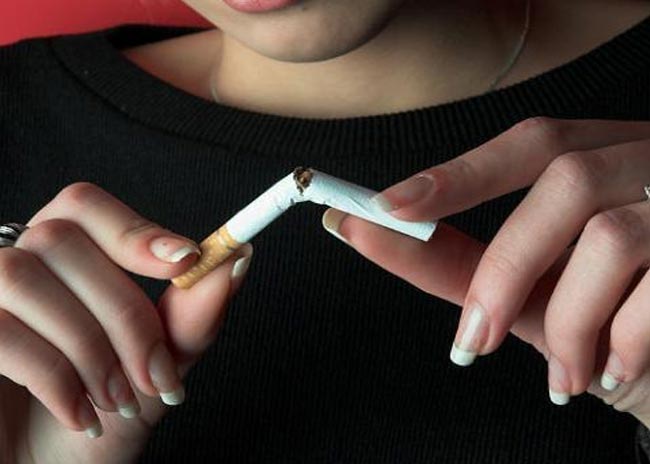 Οι καπνίστριες έχουν πιο πολλές εξάψεις στην εμμηνόπαυση;