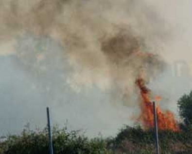 Κρήτη: Πυρκαγιά στα Μεγάλα Χωράφια