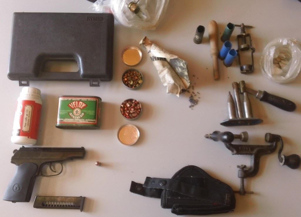 Συλλήψεις για παράνομη οπλοκατοχή