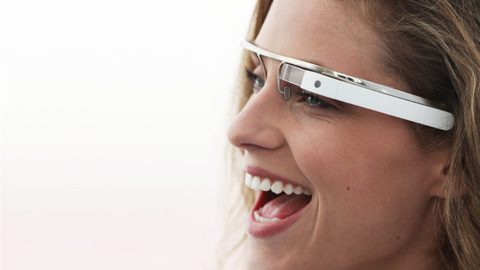 Αναβάλλεται η κυκλοφορία των Google Glasses