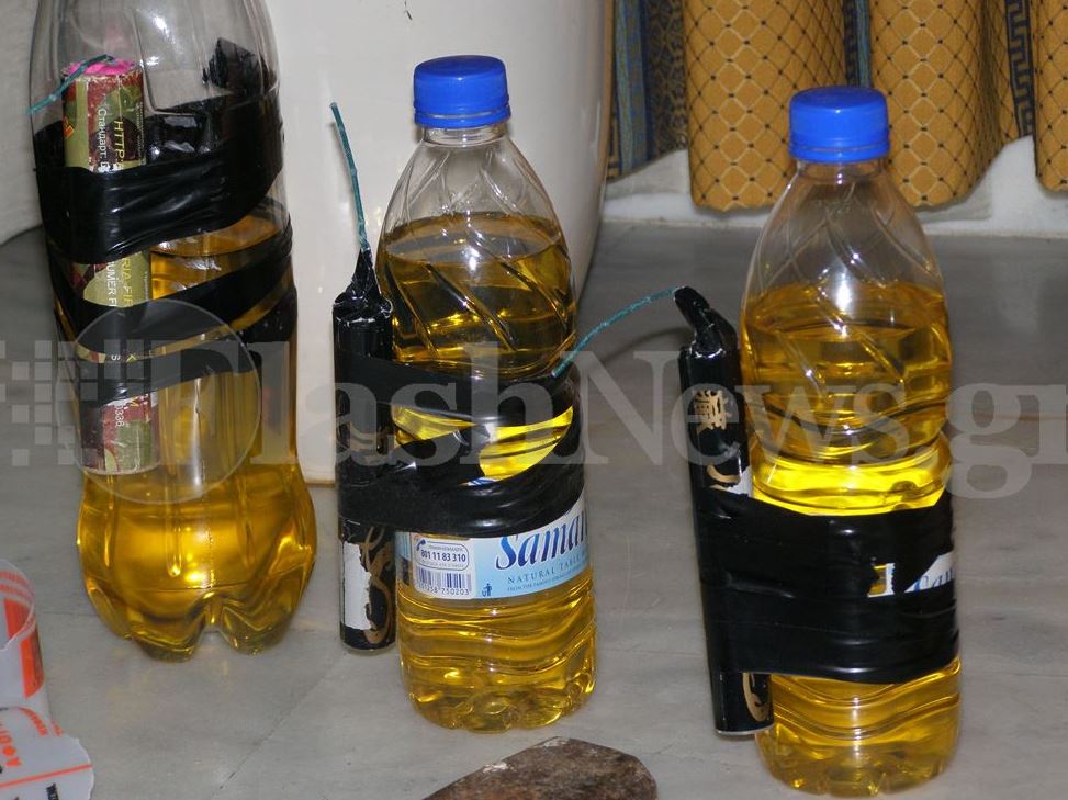 Βρήκαν βόμβες μολότοφ σε γραφεία συνδέσμου ομάδας