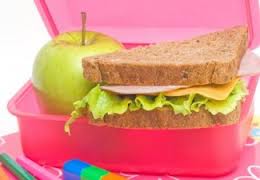 Λάρισα: Γεύματα σε μαθητές