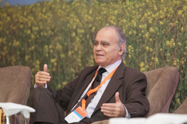 Ρωμανιάς: Προσλήψεις με λίστες από τα κόμματα