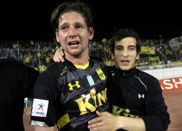 ΦΩΤΟ-Έκλαψαν οι παίκτες του Άρη