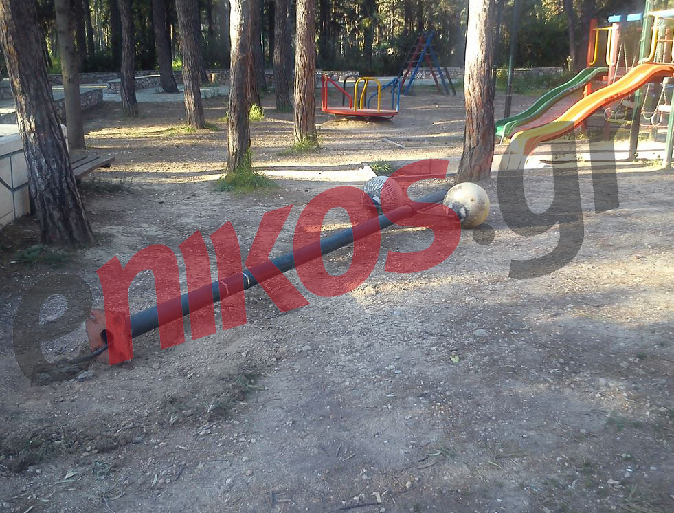 ΦΩΤΟ- Εικόνα ερήμωσης στο Άλσος της Φιλαδέλφειας