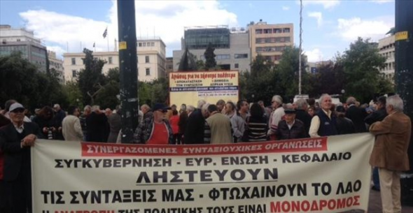 Διαβεβαιώσεις Σαμαρά στους συνταξιούχους