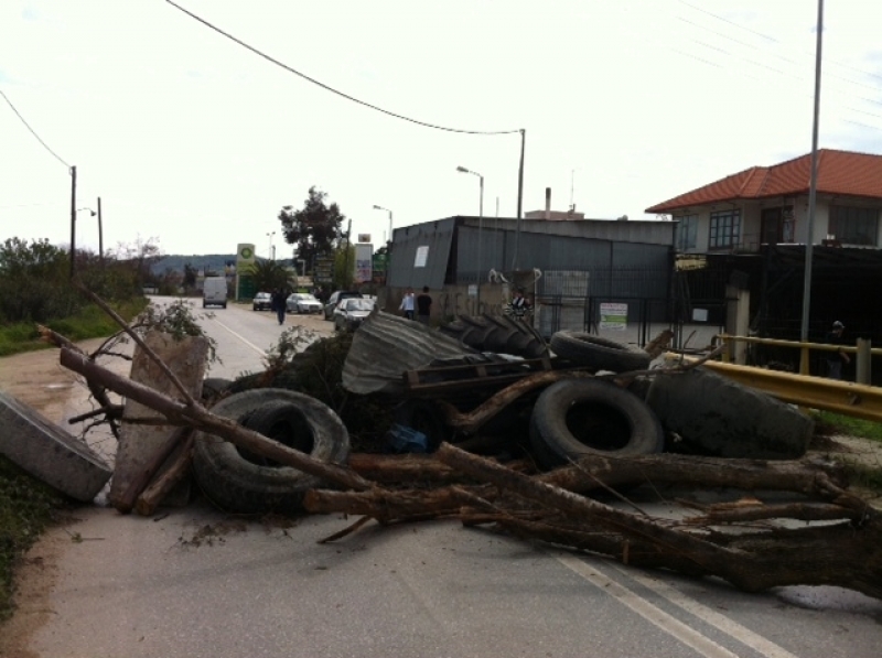 Οδοφράγματα στην Ιερισσό