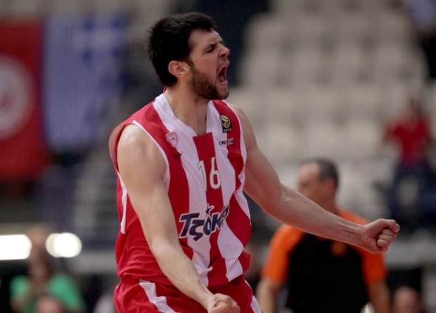 ΒΙΝΤΕΟ- Η μεγάλη βραδιά του Παπανικολάου