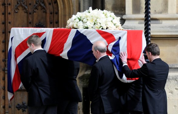 To «ύστατο χαίρε» στην Μάργκαρετ Θάτσερ