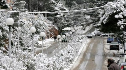 100.000 σπίτια χωρίς ηλεκτρικό στην Πολωνία