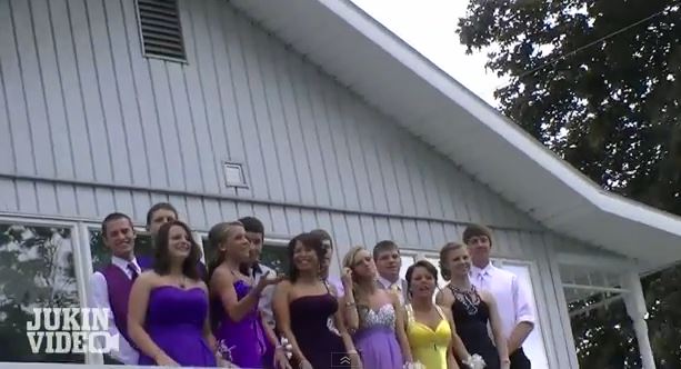 ΒΙΝΤΕΟ-Η φωτογράφιση τους βγήκε…ξινή