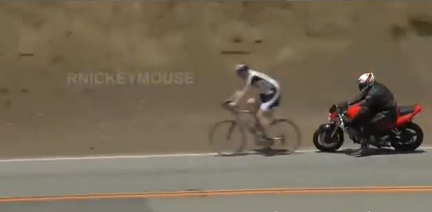 Μοτοσικλετιστής… θερίζει
