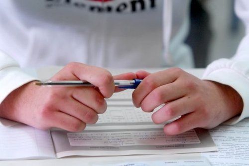 Κύπρος: Με νέα ελληνικά άρχισαν οι εξετάσεις