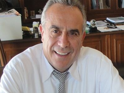 Δήμαρχος Σαλαμίνας: 10 με 13 τραυματίες