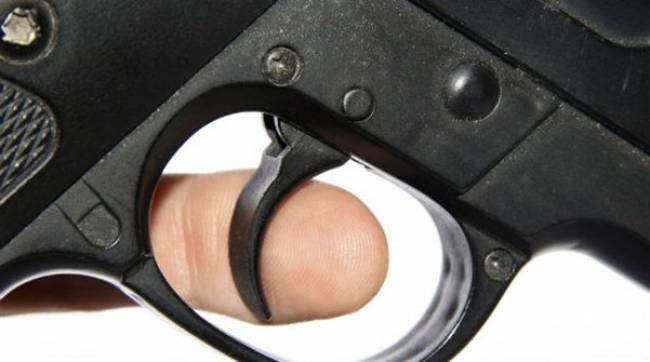 Έκλεψαν περίστροφο από κτίριο της ΕΡΑ