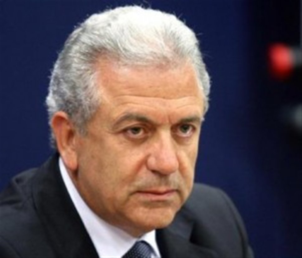 Ο Αβραμόπουλος για τις επιθέσεις στην Τουρκία