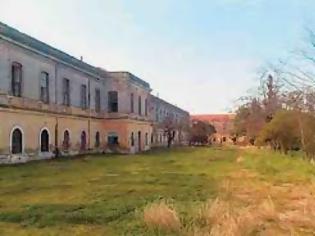 Στρατόπεδα-χώροι κράτησης