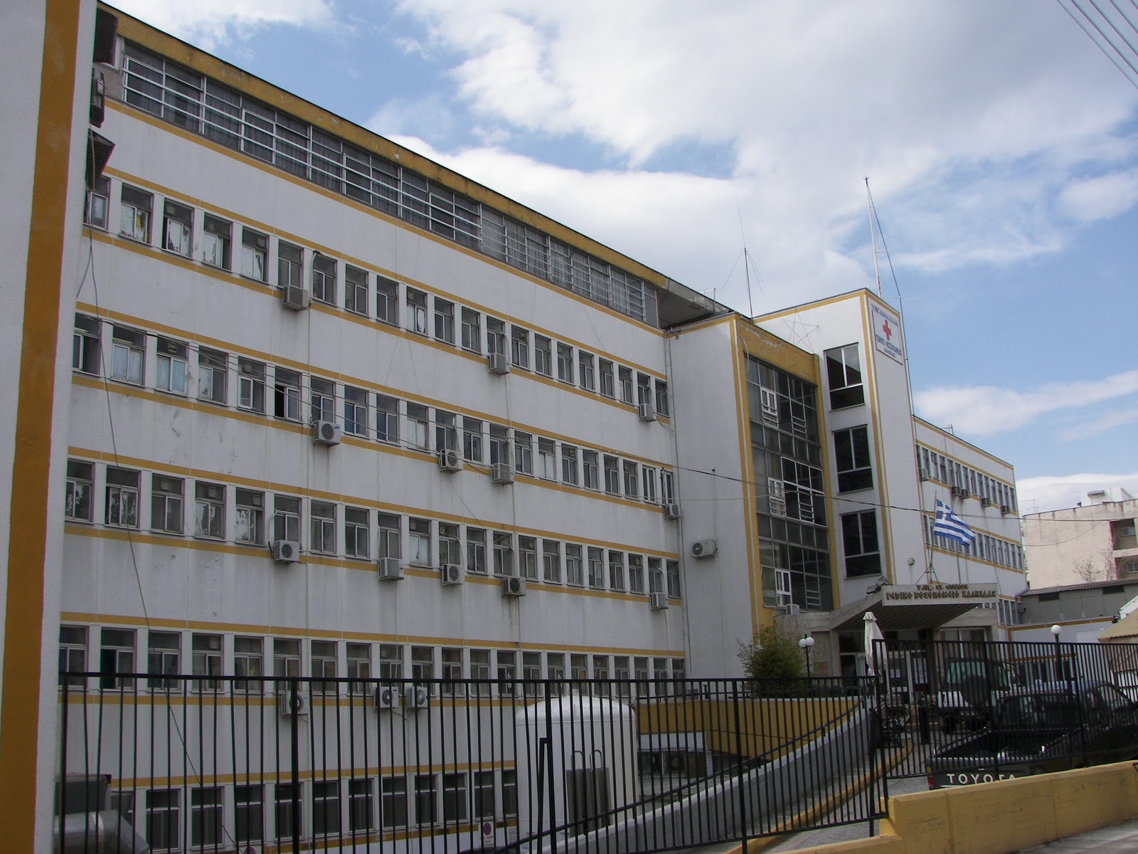 Αυτοκίνητο παρέσυρε πεζή στη Χαλκίδα