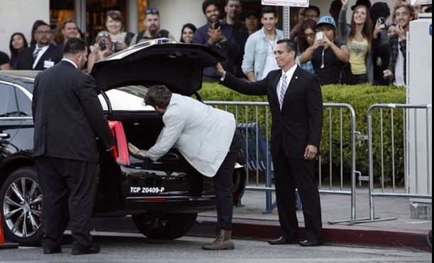 Ο Ζακ μπήκε στο… πορτ μπαγκάζ