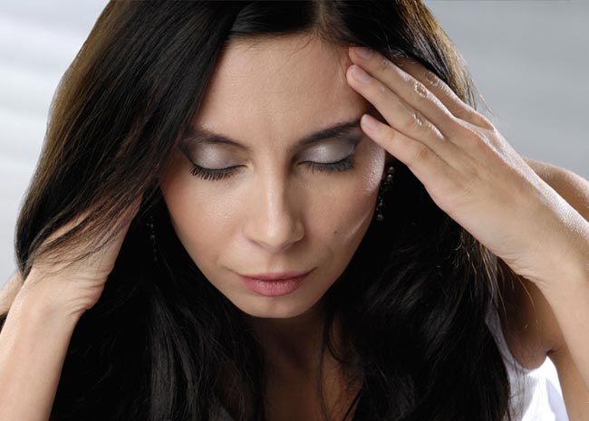 Ποια συμπτώματα προειδοποιούν για καρδιακή προσβολή;