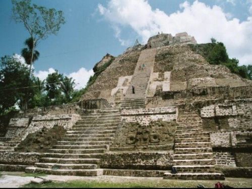 Ναός των Μάγιας έγινε… μπάζα