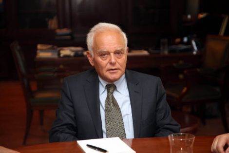 Τι είπε ο Μανιτάκης σε στελέχη του ΠΑΣΟΚ