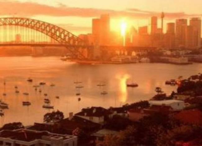 Ζήτησαν χρήματα για τον Επιτάφιο