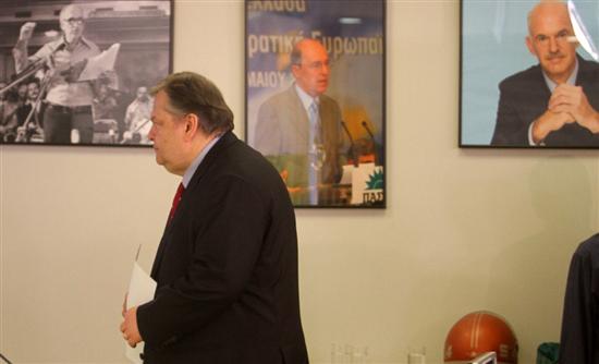 Πρόταση για τα οικονομικά των κομμάτων ετοιμάζει το ΠΑΣΟΚ