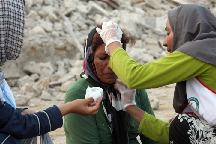 Ιράν: 20 τραυματίες από το σεισμό