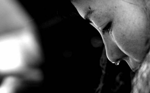 Βίαζε επί 10 χρόνια την κόρη του