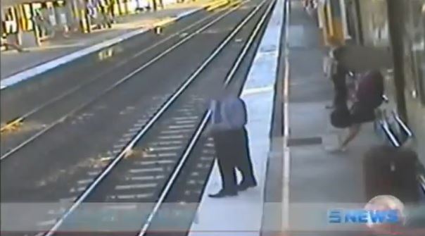 ΒΙΝΤΕΟ-Η θαρραλέα νοσοκόμα