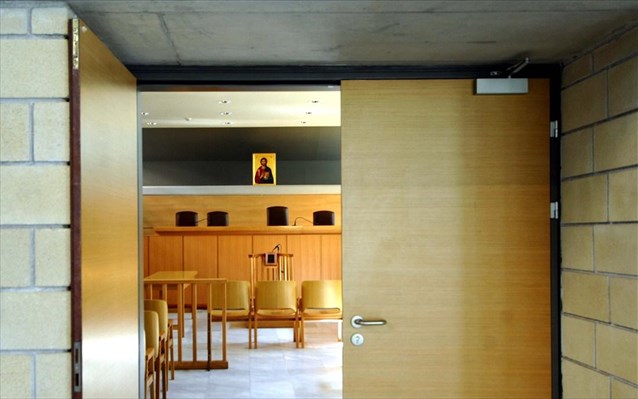 Καταδικάστηκε για υπεξαίρεση